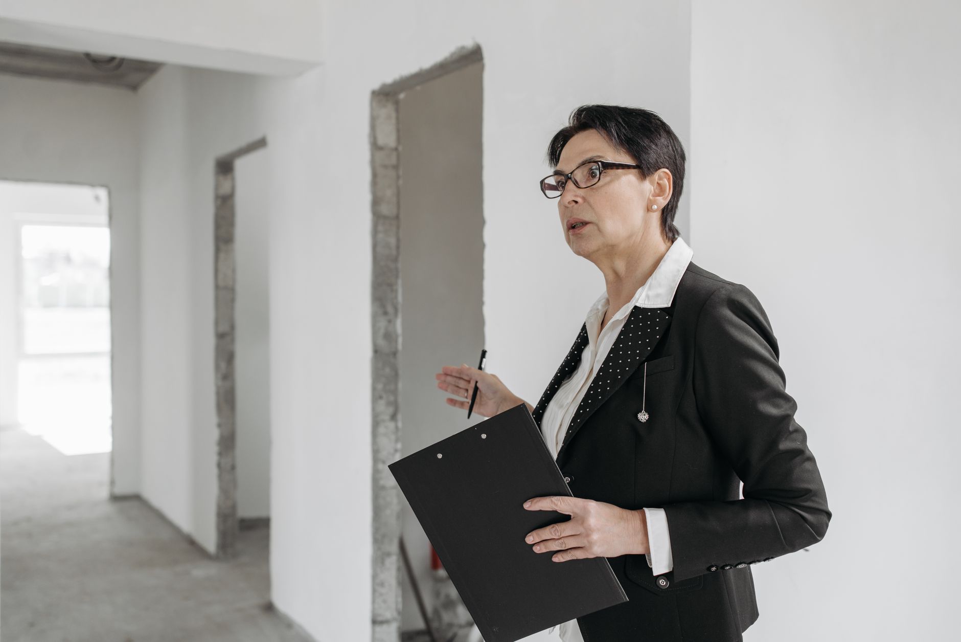 Diagnostiqueur immobilier équipe à Saint-Maur-des-Fossés